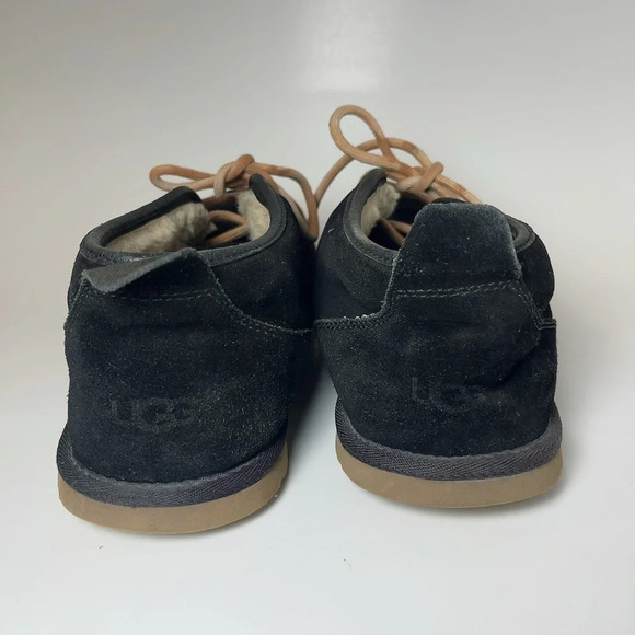 UGG Men's Maksim Chukka Boots Black Color - Picture 8 of 11